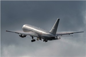 Boeing&#39;s 1st Japan KC-46 Tanker Takes Flight
