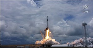 Science, Solar Arrays Launch on NASA&#39;s SpaceX Cargo Mission