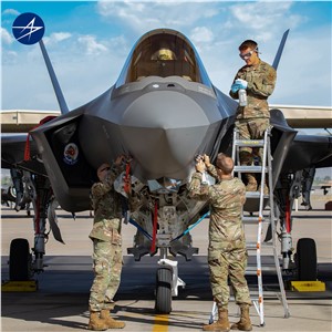 Pentagon and LM Agree to F-35 Sustainment Contracts