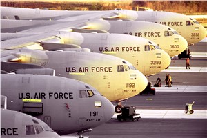 Boeing, USAF Extend C-17 Sustainment Partnership with Phased Contract Valued at Up To $23.8bn