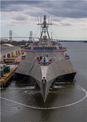 Navy Commissions LCS 28, USS Savannah