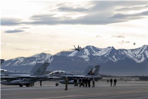 6 Navy &#39;Growler&#39; Aircraft Headed to Germany to Support Deterrence Mission