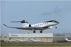 All-New Gulfstream G800 Makes 1st Flight