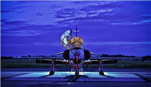 Industry Collaborates to Bring Augmented Reality to Hawk Aircraft