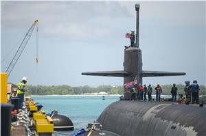 Austin Says Progress Made on Developing Australia&#39;s Nuclear-Powered Subs