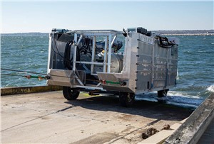US Navy Demos New Launch and Recovery Solutions for Large UUVs
