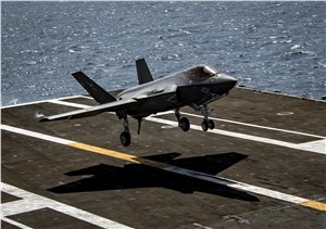 US Navy Partners With Japan Maritime Self-defense Force to Deliver JPALS Equipment