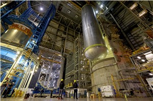 Rocket Propellant Tanks for NASA&#39;s Artemis III Mission Take Shape