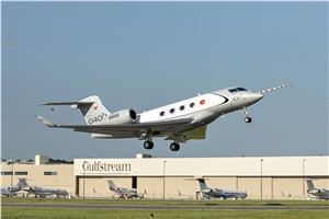 All-New Gulfstream G400 Completes 1st Flight