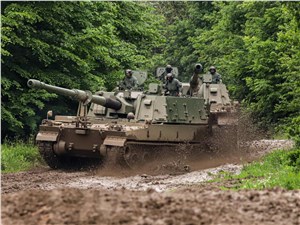 Polish K9 Howitzers in Joint Training during Amber Defender '26