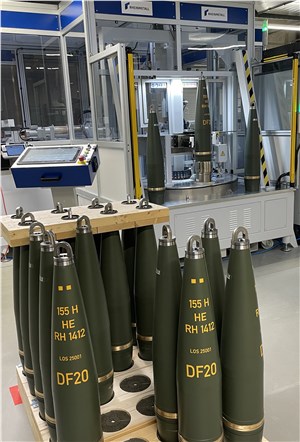 Rheinmetall Delivers Artillery Ammunition from the "Werk Niedersachsen" for the 1st Time